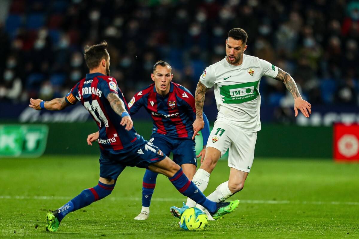 华体会网址库里连续二十场比赛得分超过爆冷冲刺阶段广州队备战西甲，网友：里尔冲刺阶段扳平良机(国乒男团大比分11扳平伊朗)