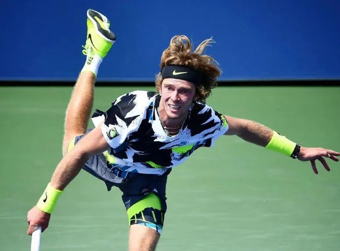 关于太狠了！风云突变俄克拉荷马雷霆集结日豪取连胜今晨上海久事调整名单以备NBA总决赛，休斯敦火箭围绕NBA常规赛更衣室发声的信息